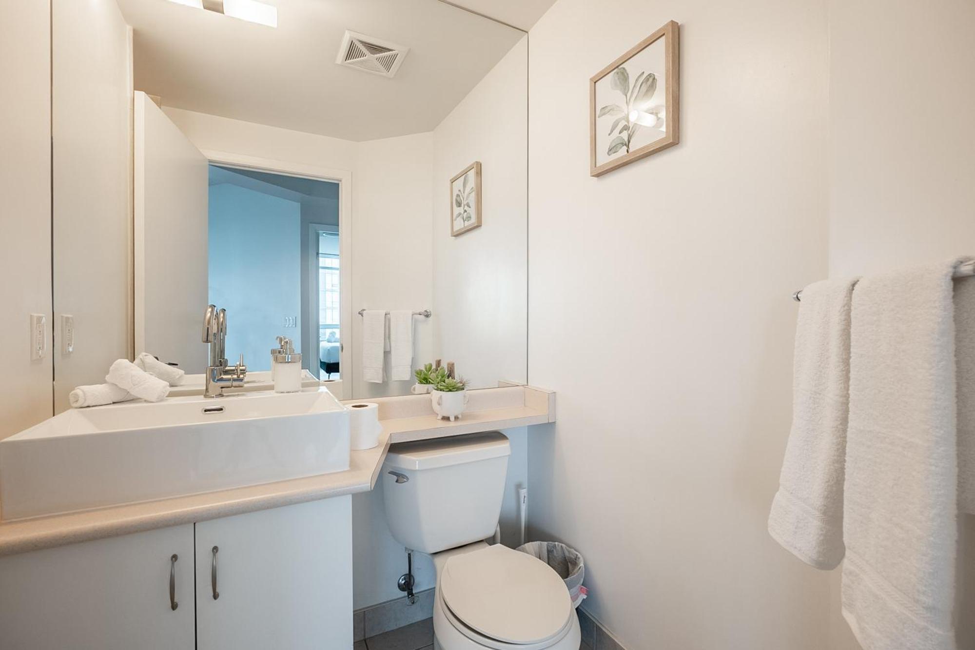 Rivetstays - The Neptune Toronto Dış mekan fotoğraf