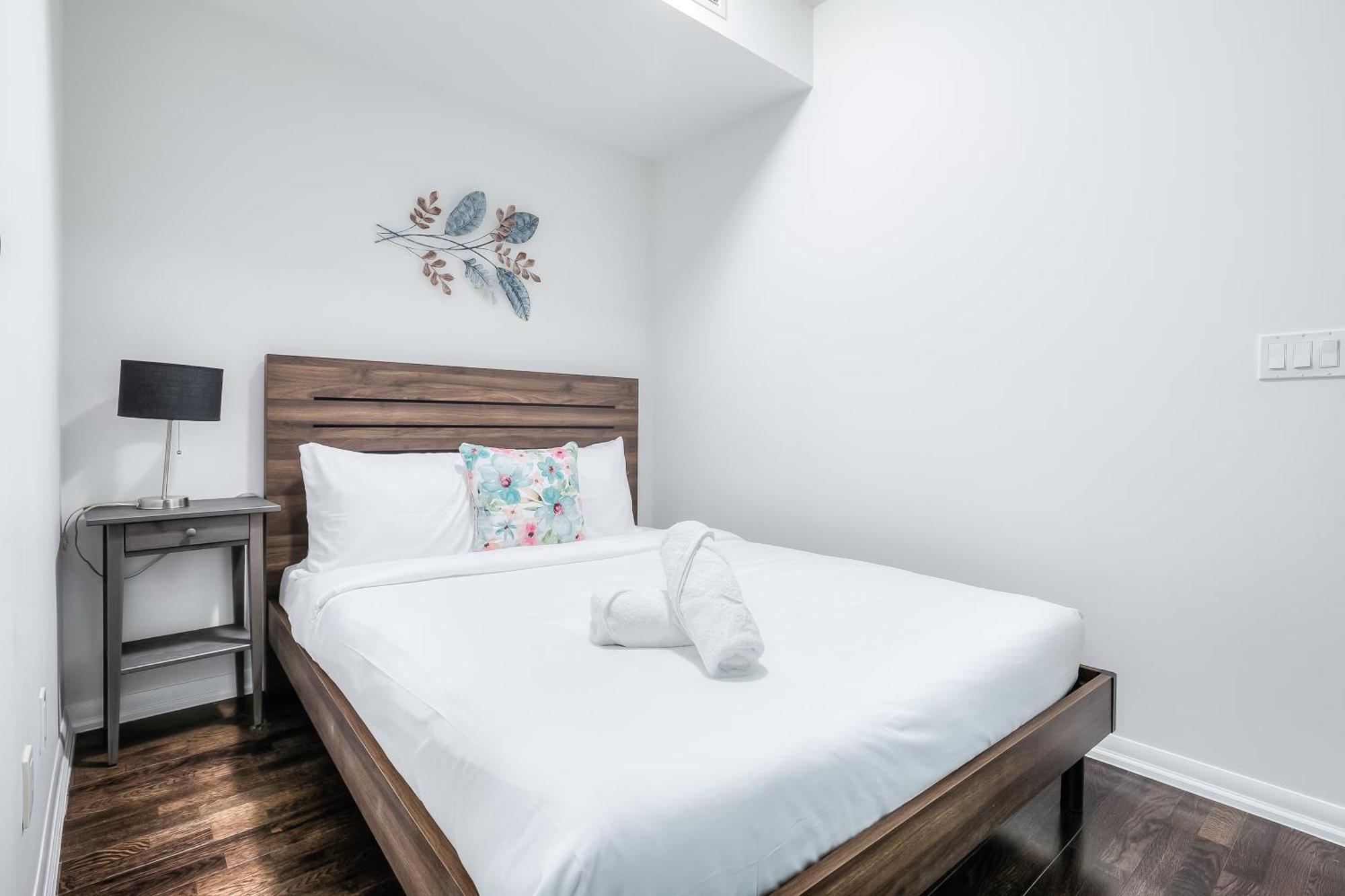 Rivetstays - The Neptune Toronto Dış mekan fotoğraf