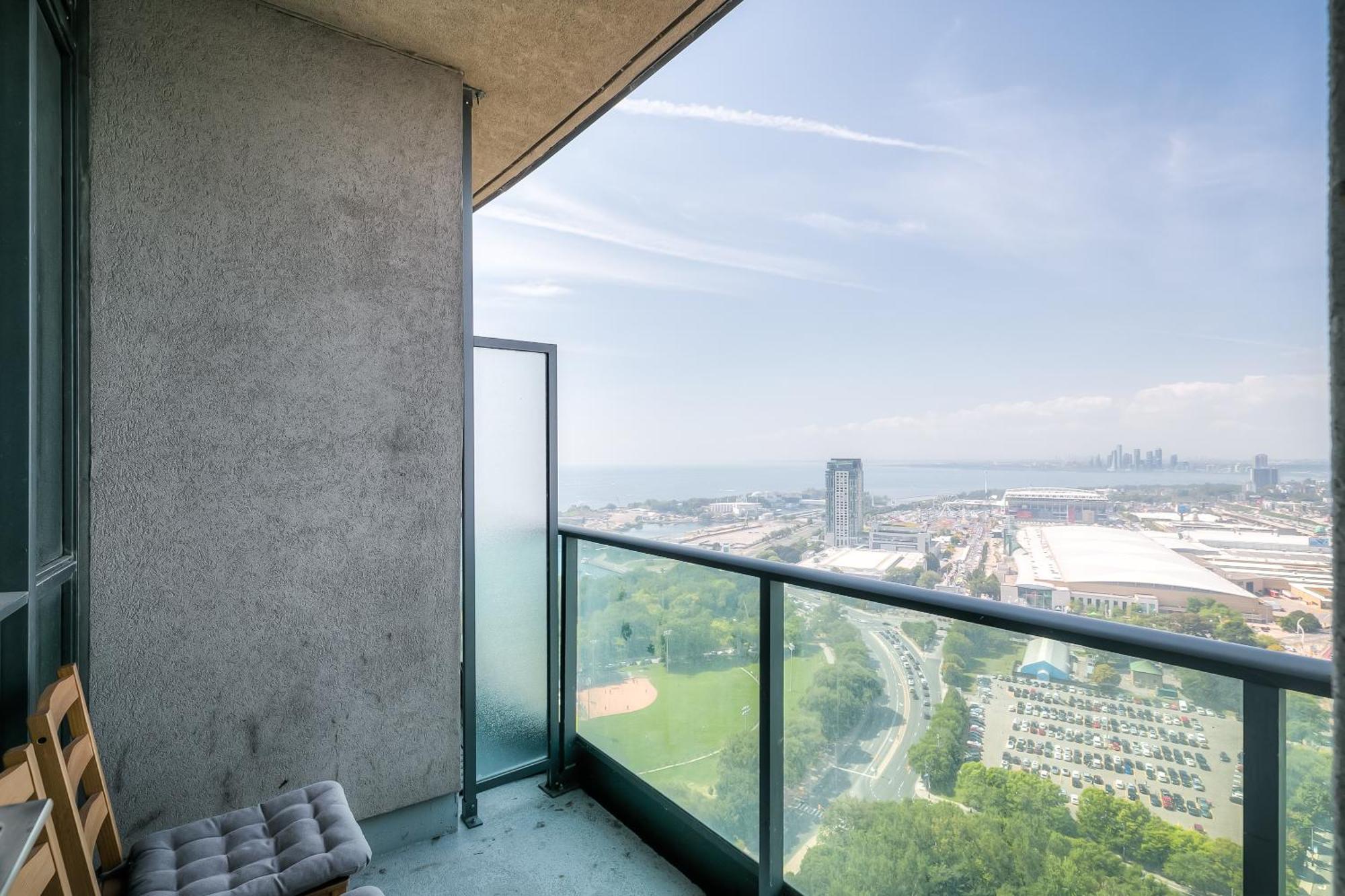 Rivetstays - The Neptune Toronto Dış mekan fotoğraf